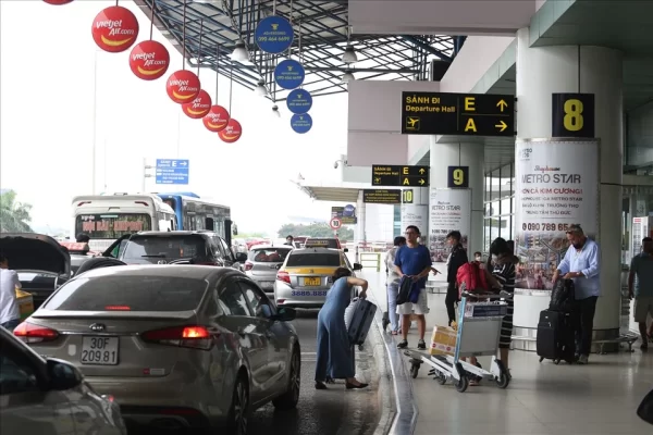 xe từ Nam Định đi sân bay Nội Bài